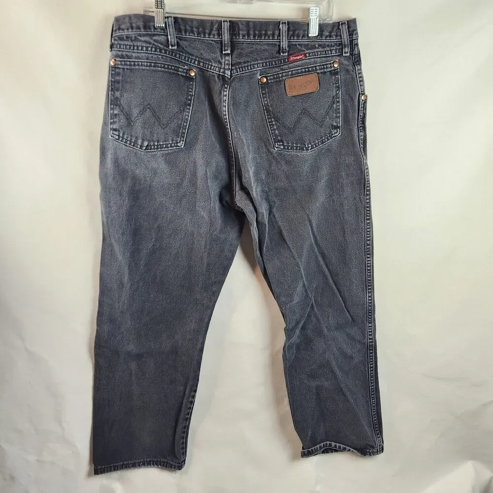 Wrangler Jeans Mens 36x30 Gray Black Denim Relaxed Fit  Western Vintage Patch